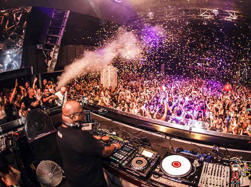 US raises touring artist visa fees